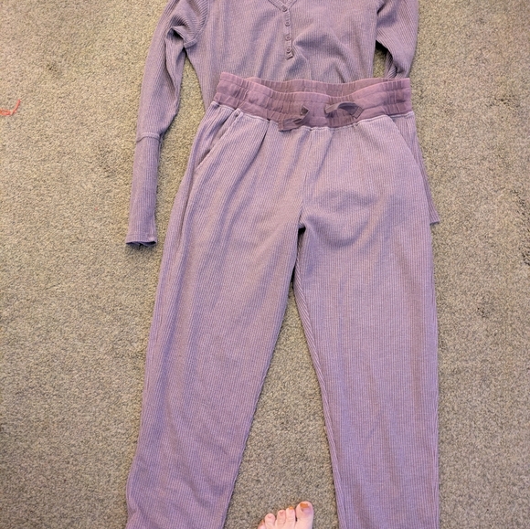 Women's Purple Ribbed Lounge Set - Picture 4 of 4